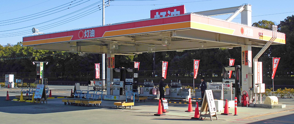 灯油スタンドイメージ
